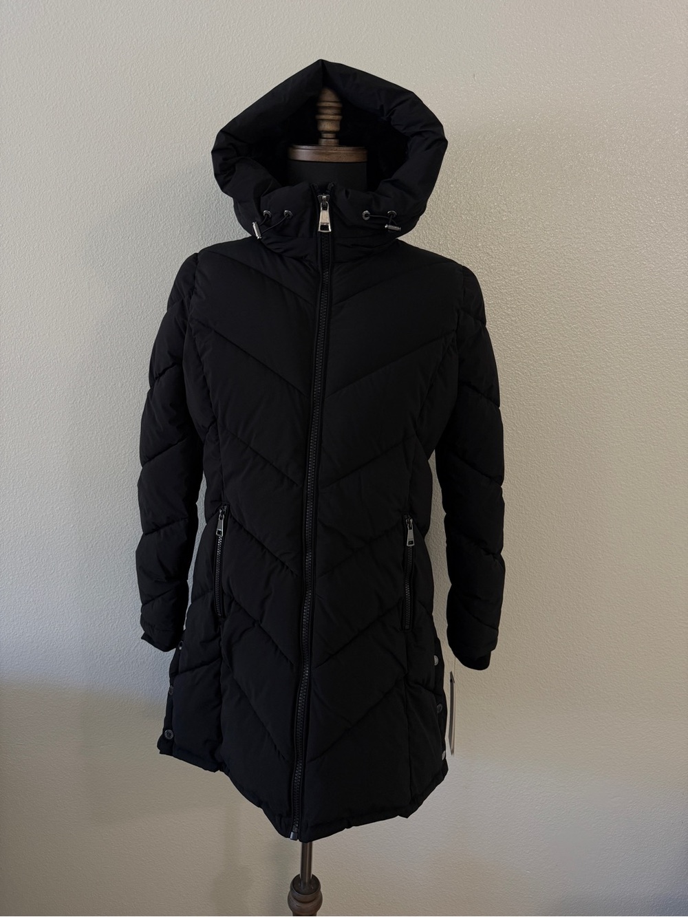 Calvin Klein Women's Black Hooded Puffer Coat